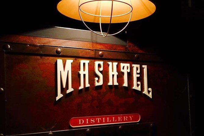 Craft Gin and exclusive brandies in unique distillery - Stop 1 at Mashtel: how the tasting actually feels