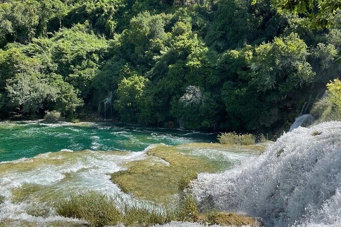 From Zadar Day Tour, Krka Waterfalls, Skradin Cruise, Swimming - Guides and Group Style: Friendly Help, But You’re Mostly on Your Own