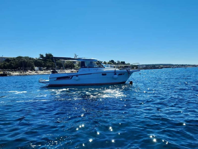 From Zadar: Half-day Boat Tour to the islands - The Boat, the Pace, and Why Small Groups Feel Better