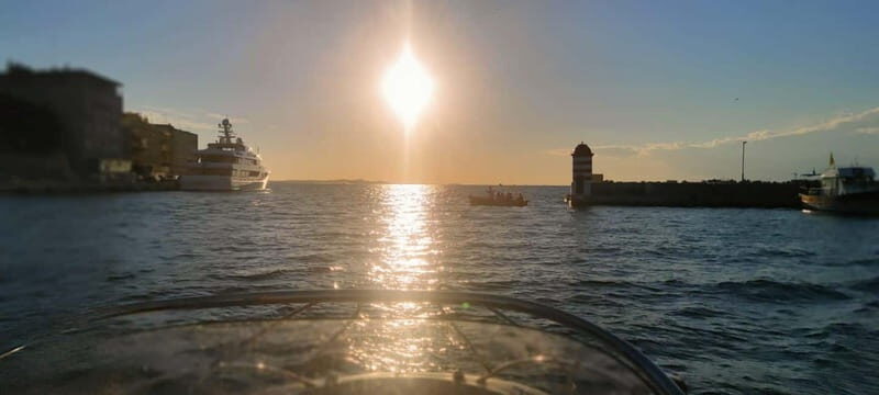 Half-day speedboat trip from Zadar with drinks - The Morning Ride Out of Zadar: 45 Minutes of Cruise Time