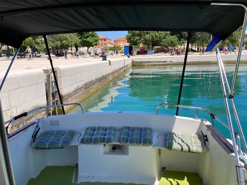 Let'sNavigateTogether;Panorama Tour;Zadar Islands;Half Day!! - The middle stop at Trg hrvatske nezavisnosti: coffee, walking, and lunch on your terms