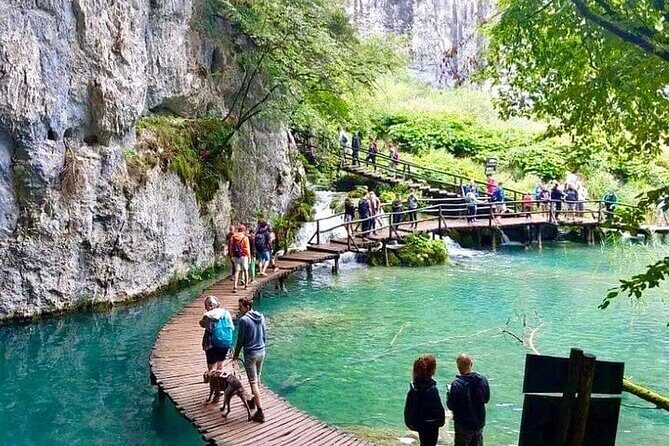 Plitvice Lakes Day Tour from Zadar, Simple and Safe - Afternoon Tour: Sleep In, Skip Some Crowds, and Get Park Entry Included