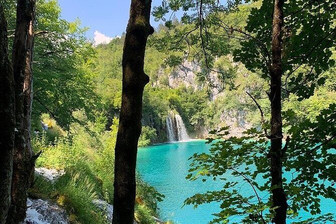 Plitvice Lakes Day Tour from Zadar, Simple and Safe - Crowds, Lines, and Small-Day Risks You Can Easily Manage