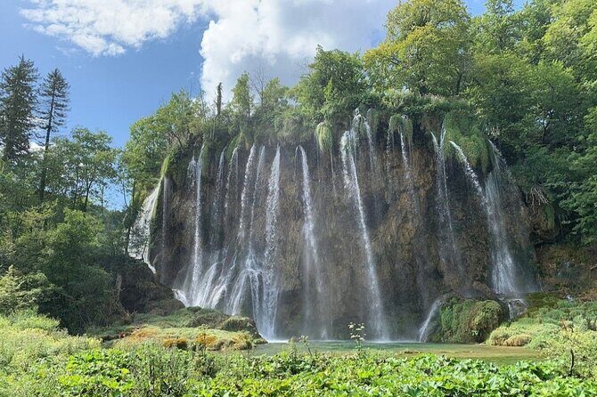 Plitvice Lakes simple and easy day trip from Zadar - Route C in Plitvice: walk smart, then use the included electric boat and train