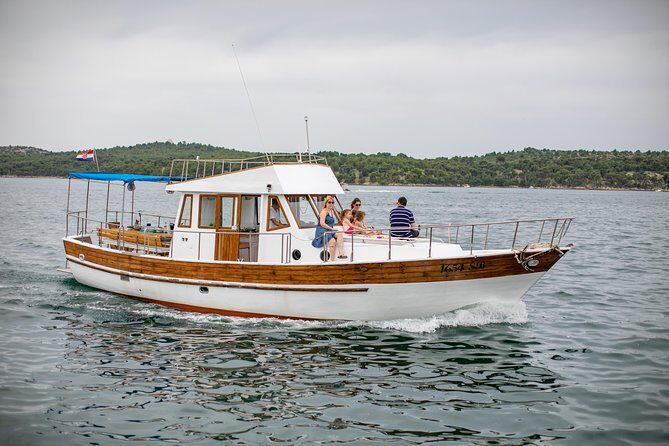 Private Gastro gourmet tour by Dot@ boat - A Private Gourmet Boat Day From Zadar That Actually Feels Like a Getaway