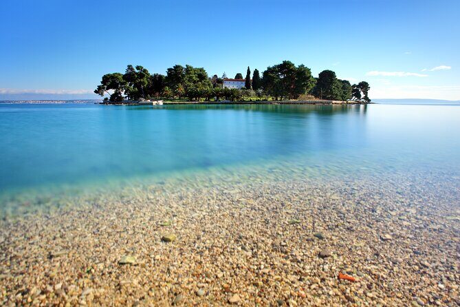Private tour to Islands Ugljan, Ošljak and Preko from Zadar - Stop 2: Ošljak’s tiny island loop, St. Mary, and old coastal details