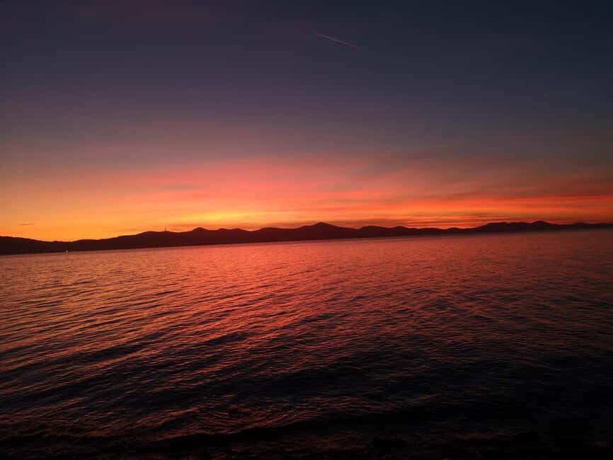 Romantic Sunset tour around Zadar with Drinks - The real value: $26 for 75 minutes, plus that docking fee