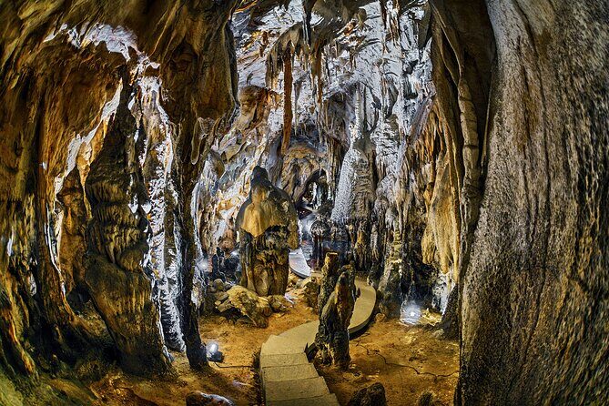 Scenic trip to mountains, caves and rivers in Zadar area - Pickup, timing, and a small-group pace from Zadar