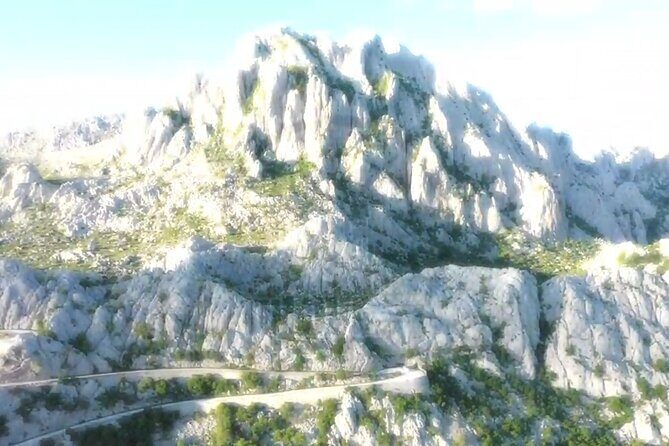 TuLove 4L, Velebit Safari, 4x4 off-road and hiking - TuLove 4L 4x4 Safari in Velebit Nature Park: The Main Event