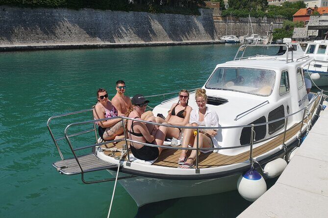 Zadar 2 Islands Hopping and Snorkeling during half day boat tour - Ošljak stop: smaller island coves for snorkeling breaks