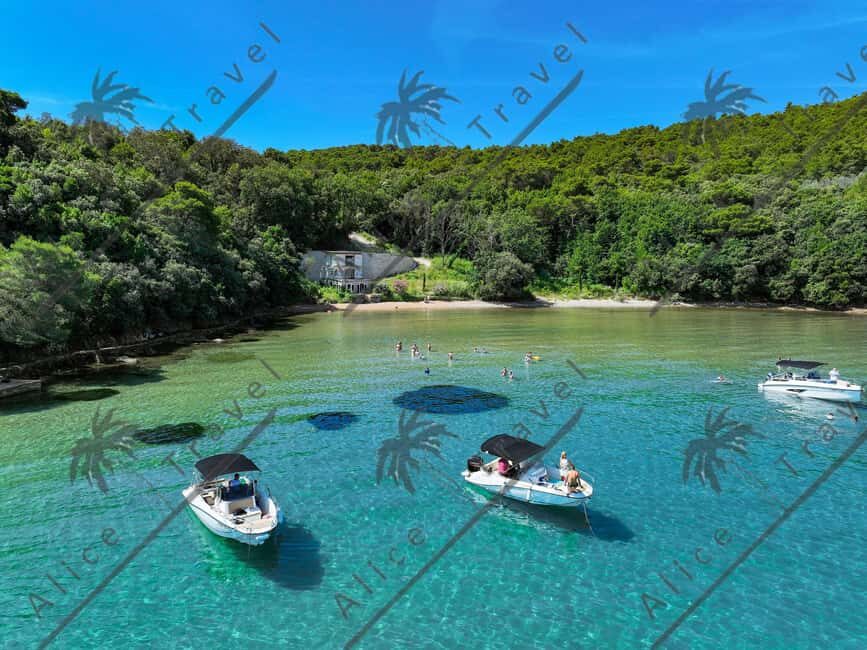 Zadar: 3-Stop Blue Lagoon & Snorkeling Cruise with Drinks - Price and Value: What $35 Gets You Plus the €10 Docking Fee