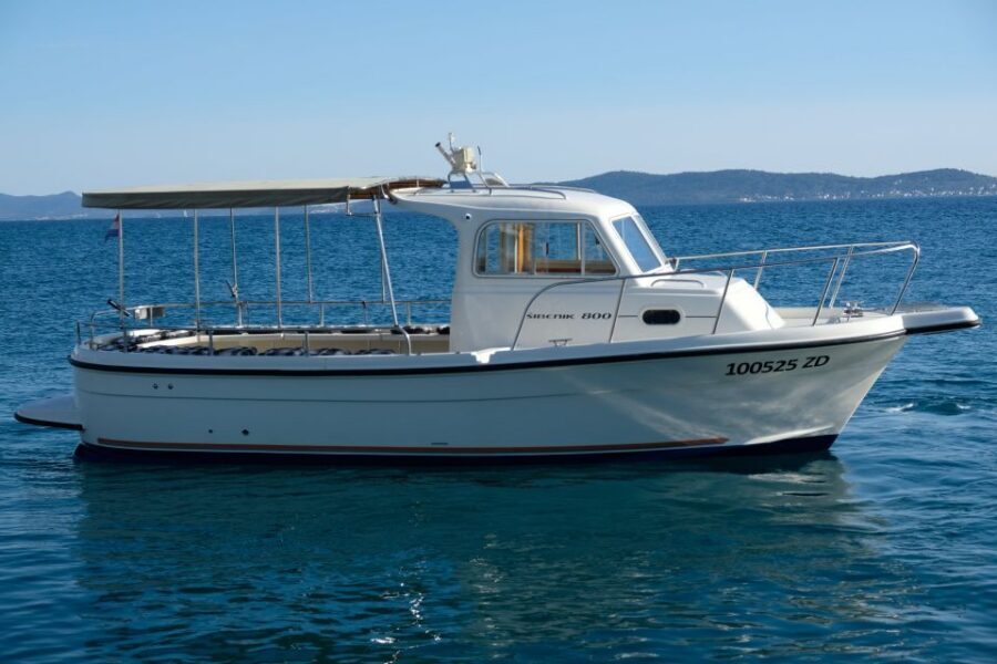 Zadar Boat Tour to the Nearby Islands - The rhythm: guided then free, with swimming built into the plan