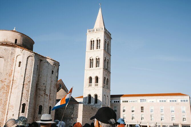 Zadar City Tour - Church of St. Donatus: unusual shape and acoustics (inside focus without the long stay)