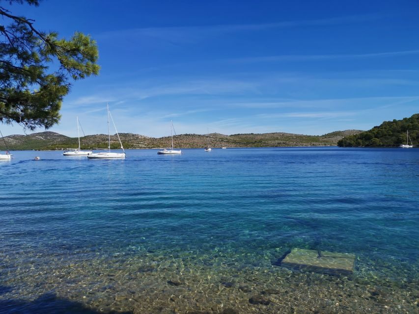 Zadar: Full-Day Sailing Trip to Kornati - Who the Skipper Style Works Best For