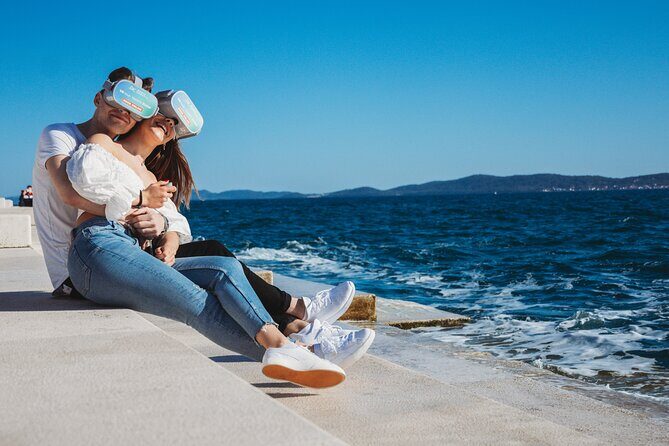 Zadar Guided Tour with Virtual Reality Experience - Stop by stop: churches, relics, and Roman gates with VR