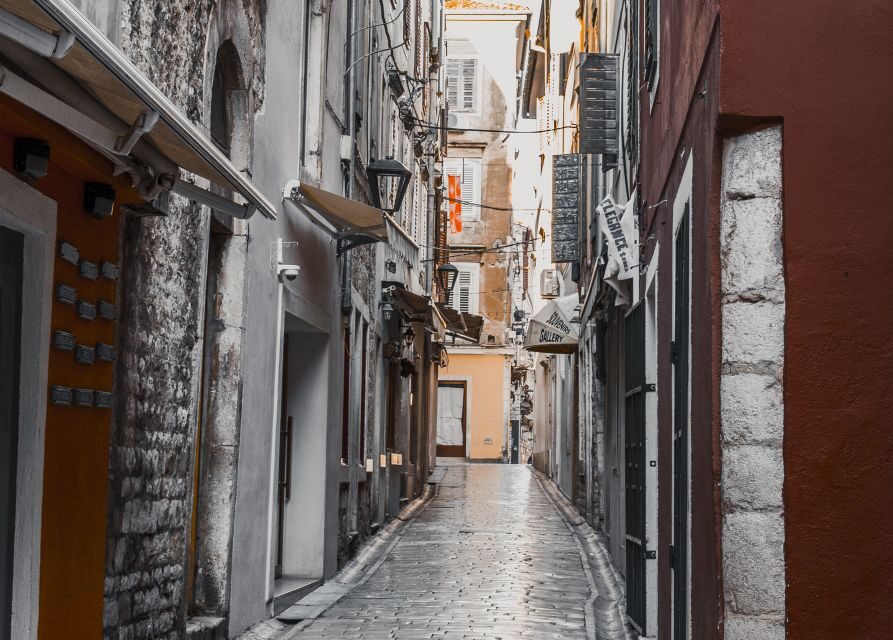 Zadar: Guided Walking Tour - Rain or shine: how to enjoy it without getting miserable