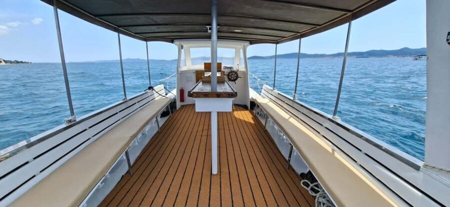 Zadar: Island Hopping Speedboat Adventure with Aperol Spritz - The second swim stop: what changes when sea conditions shift