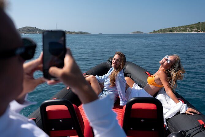 Zadar: Island Luxury Speedboat Tour with Snorkeling - Snorkeling Here: What 45 Minutes Means for You