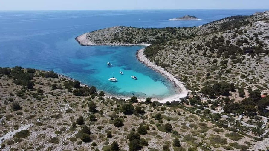 Zadar: National Park Kornati Tour with Eufemija boat - The Lojena Beach stop: Where swimming time actually starts