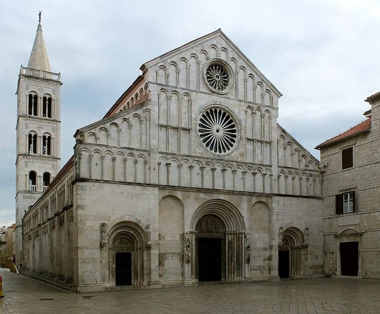 Zadar: Old Town Highlights Guided Walking Tour - Key highlights you’ll care about