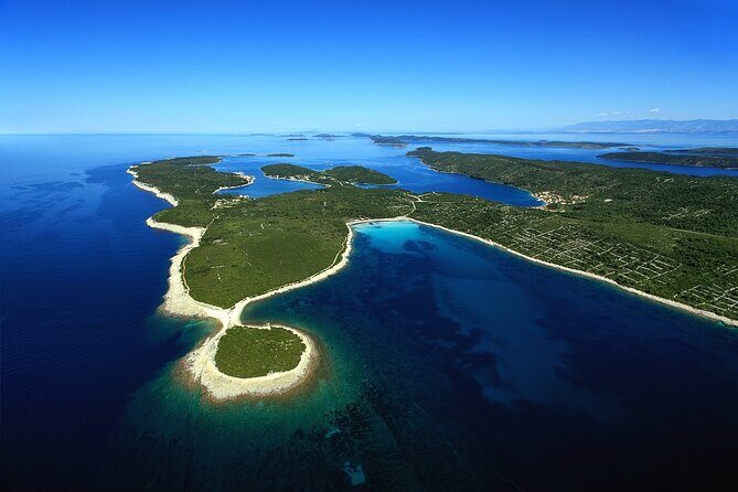 Zadar: Sakarun - Dugi otok Luxury Speedboat Tour with Lunch - Military Tunnels on Dugi Otok: Warship Shelters You Can Actually See
