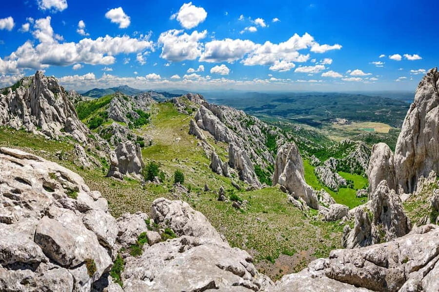 Zadar: Scenic trip to mountains, caves and rivers - Meeting Point and the Small-Group Rhythm