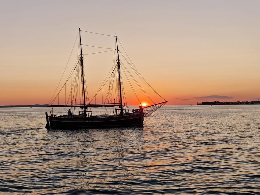 Zadar: Sunset Cruise on Traditional Boat with Wine - Unlimited wine (plus juice and water): relaxed, but plan for the vibe