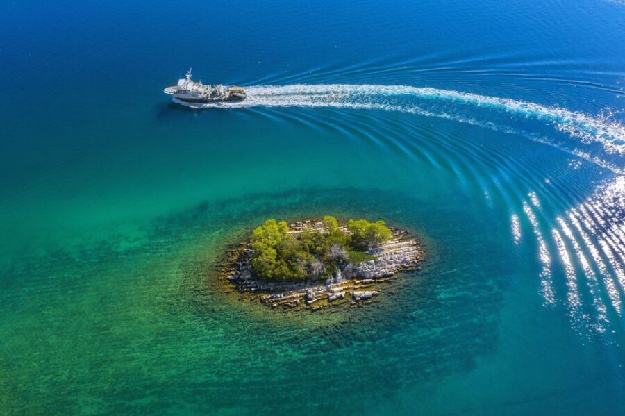 Zadar: Three Islands Private Boat Tour - Captain Goran’s style: private pacing without awkward formality