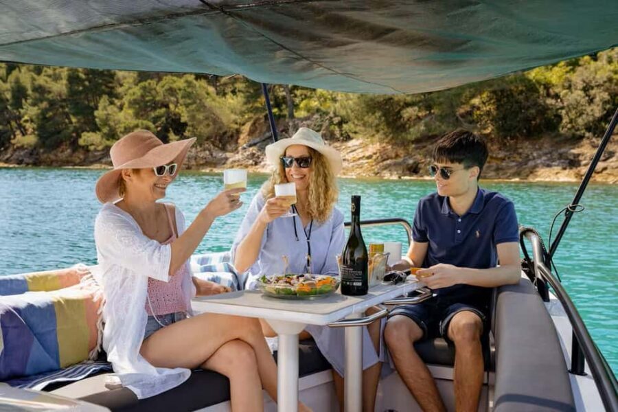 Zadar: Ugljan and Preko Islands SpeedBoat Tour —with Drinks - What you’ll feel during the trip (and what you shouldn’t expect)