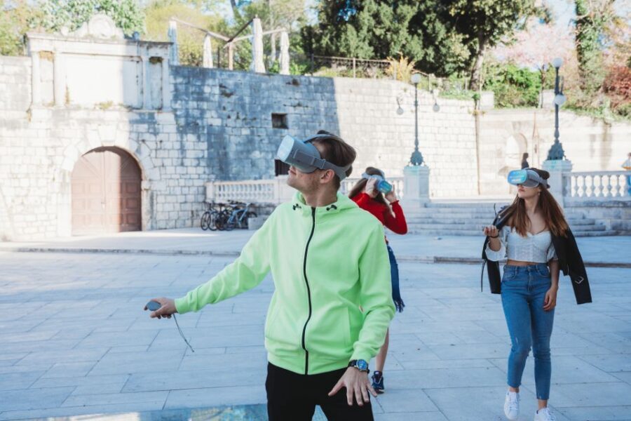 Zadar: Virtual Reality Guided History Walking Tour - WWII attacks from air and sea: perspective you can’t get from street level